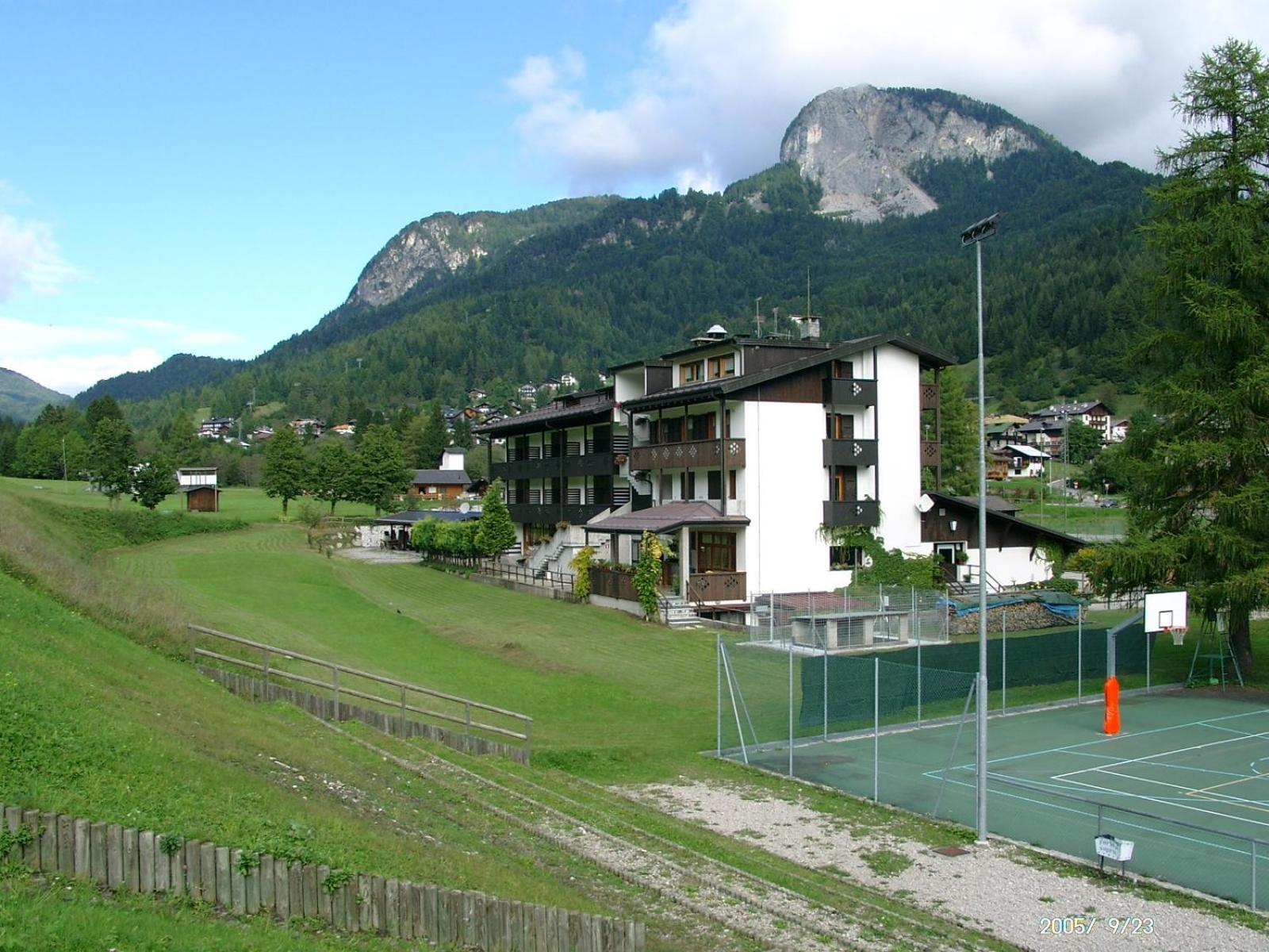 Hotel Davost Forni di Sopra Exterior foto